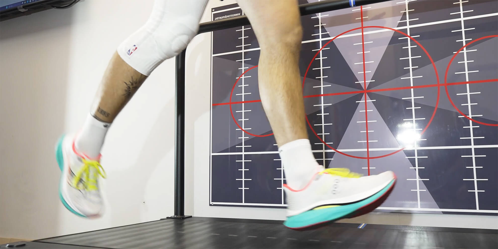 Ganganalyse auf dem Laufband mit Videoauswertung zur Beurteilung des Lauf- und Bewegungsablaufs